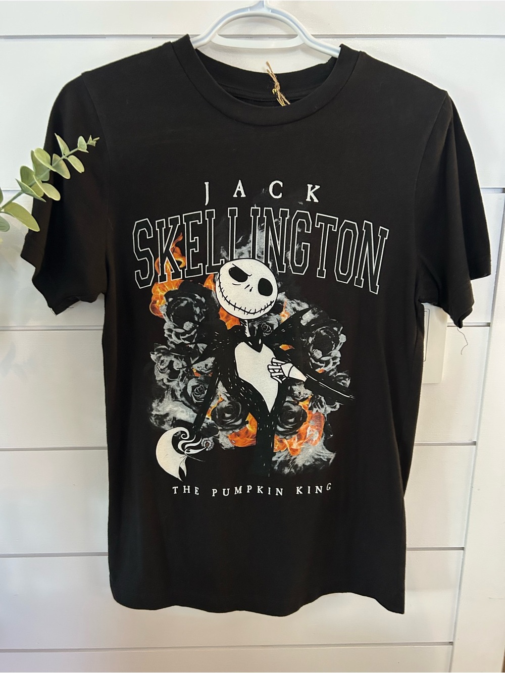 Disney Jack Skellington “Pumpkin King” Graphic Tee — Size Small